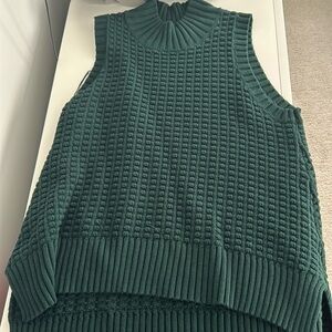 Knit tank size large